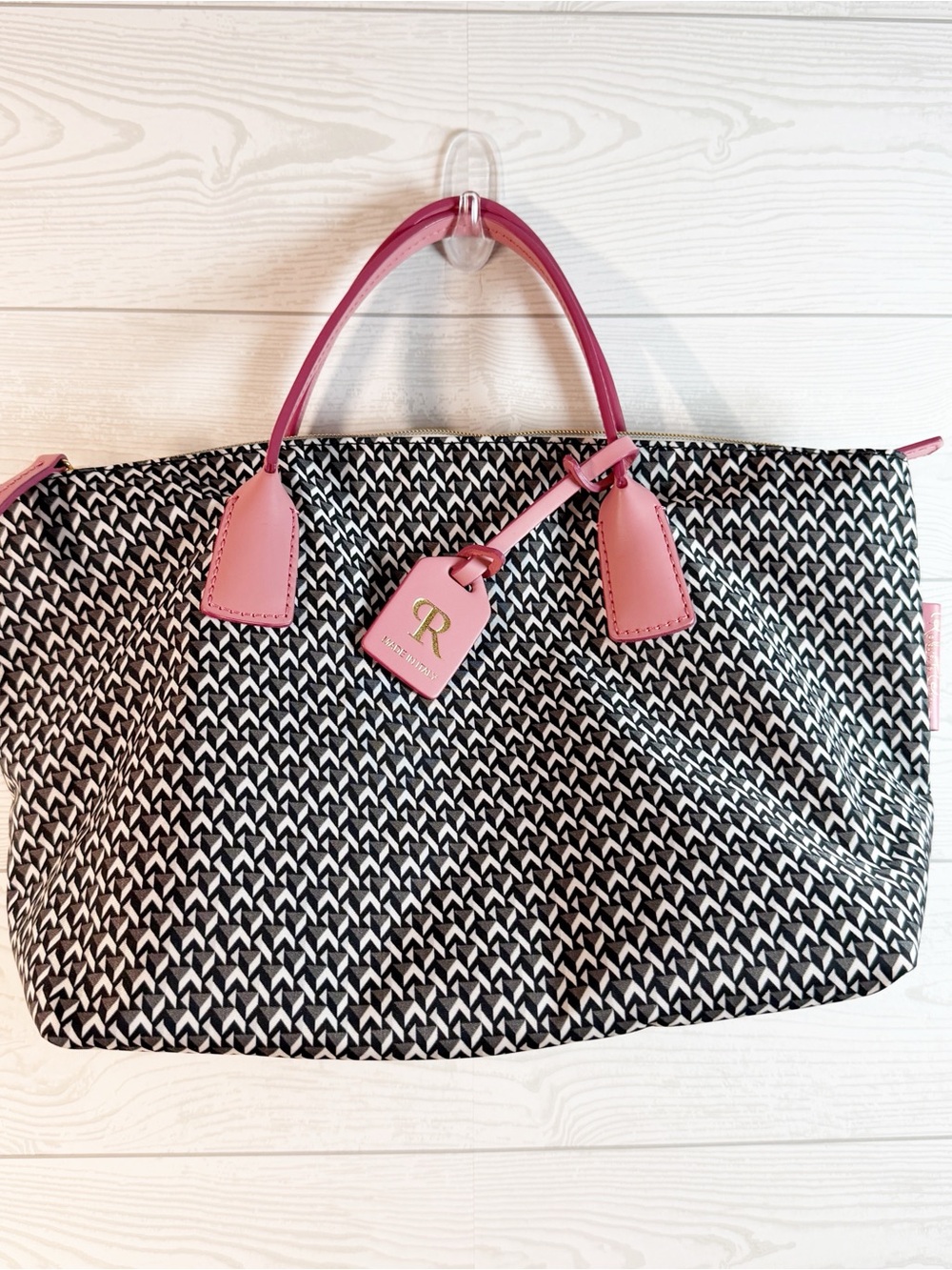 Roberta Pieri Geometric Tote Bag Black/White Pink Handles Zip Top Gold Hardware